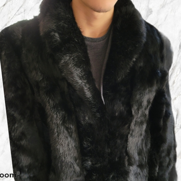 Vintage fur Coat size Medium - Picture 6 of 16